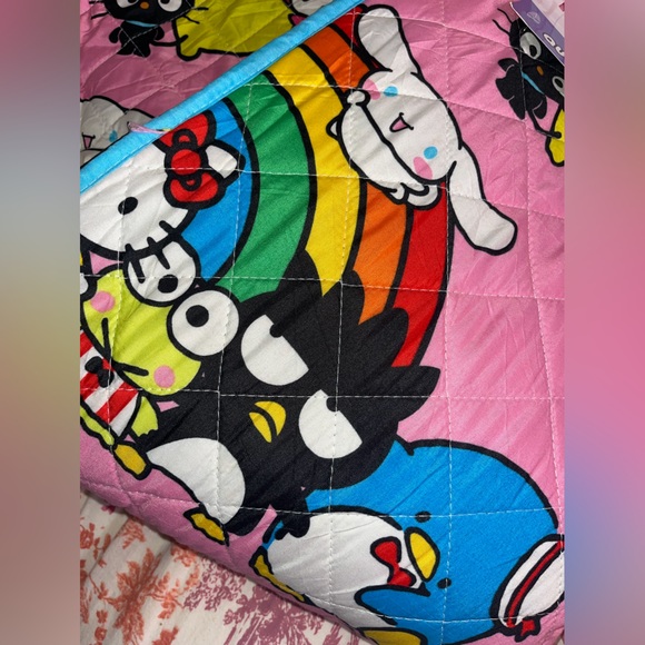 SANRIO Hello Kitty and Friends FULL/QUEEN Pink & Blue Quilted Blanket NEW NWT - Picture 3 of 6